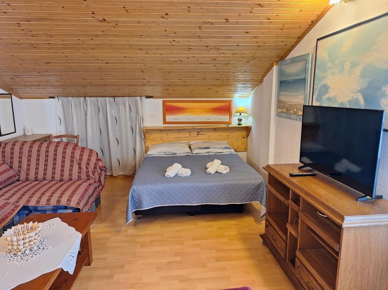 Apartments Alex Rovinj Room photo